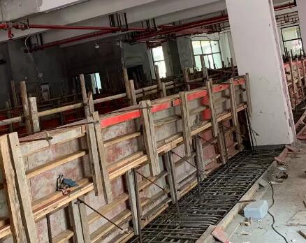 浦江龍格泳池加固項(xiàng)目